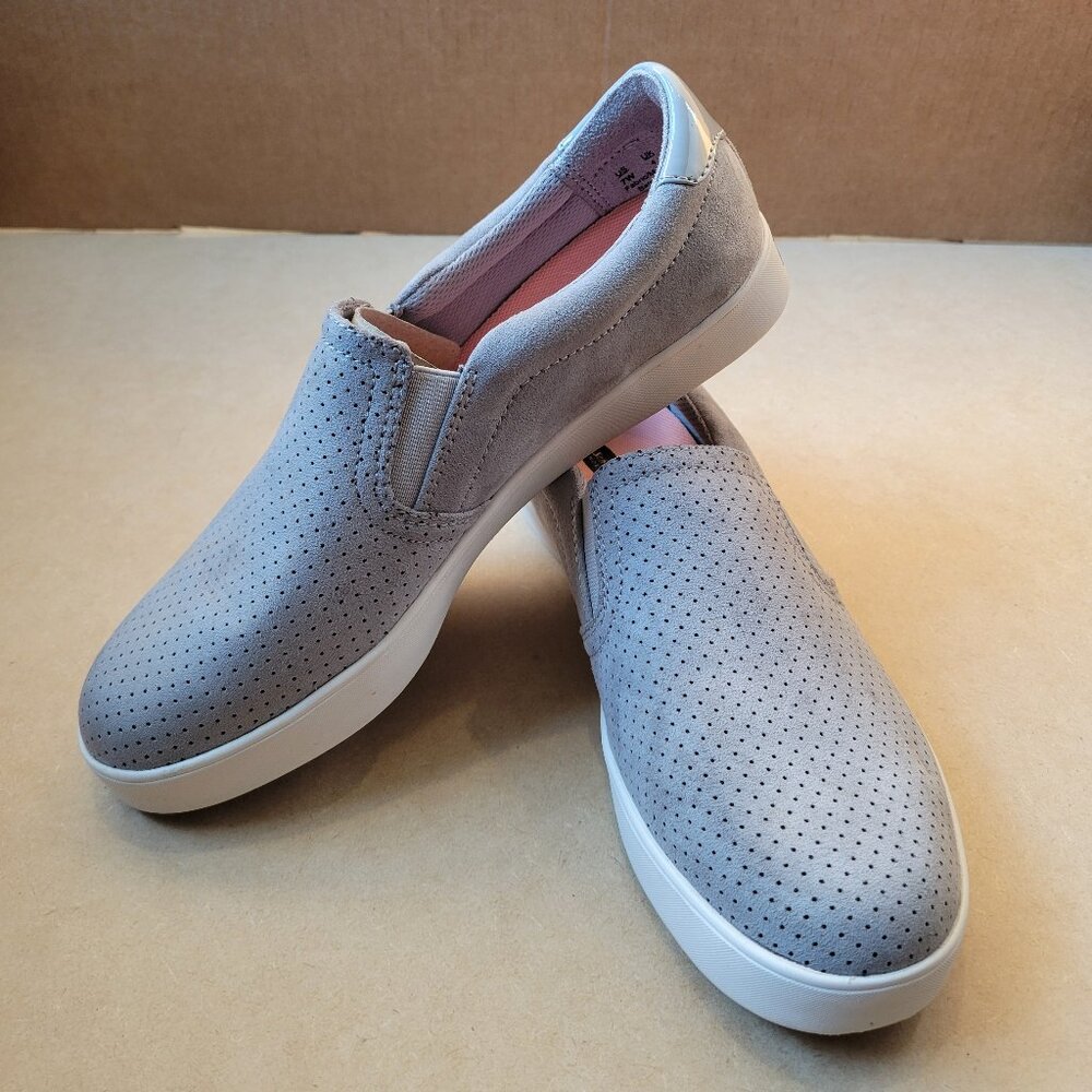 Dr. Scholl's | Women's Madison Slip On Sneaker | Size 7 Wide - Picture 3 of 5